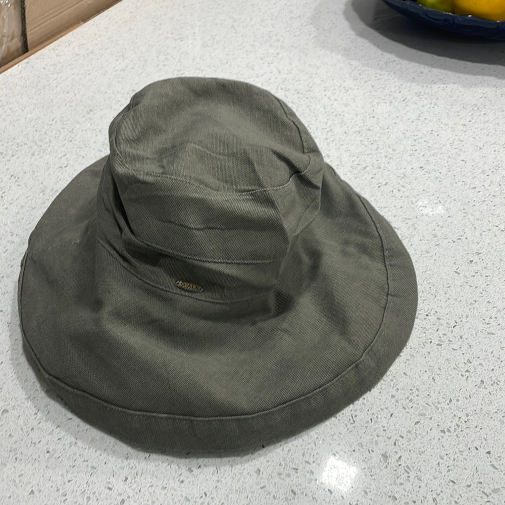Great beach hat